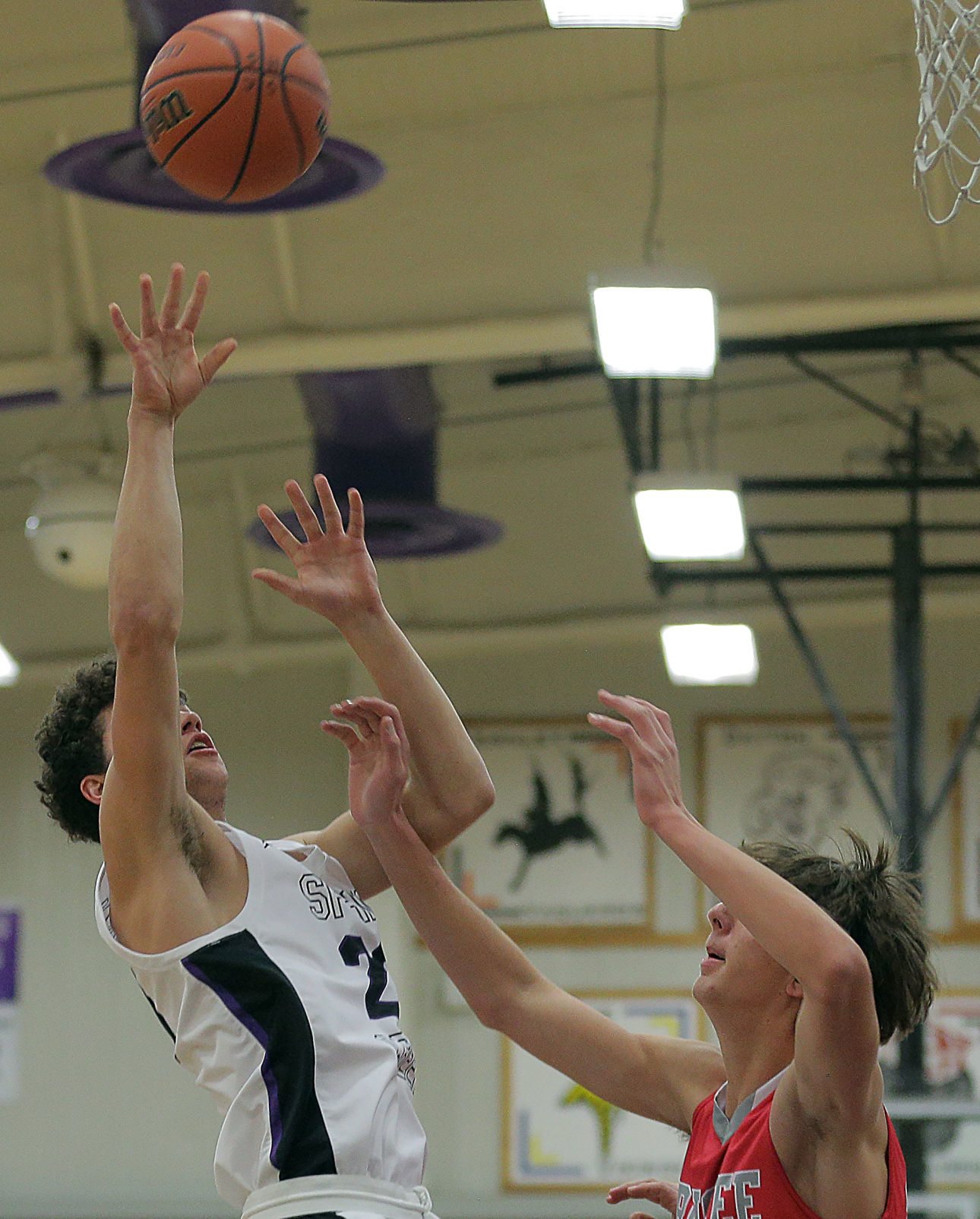 Truckee at Spring Creek Boys Basketball (7).jpg